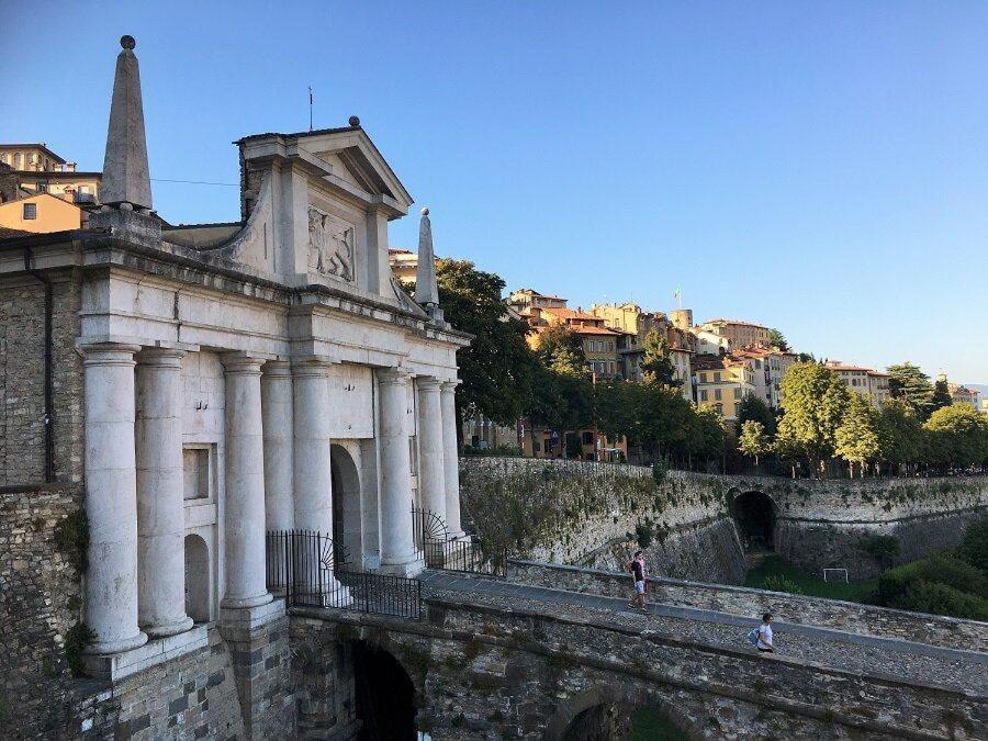 Apartamento 6 Minuti Airport Orio Al Serio, Vista Fiume E Wifi *