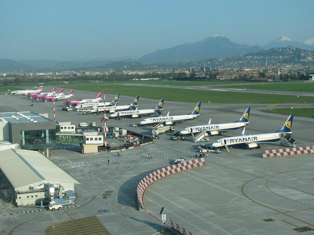 6 Minuti Airport Orio Al Serio, Vista Fiume E Wifi *